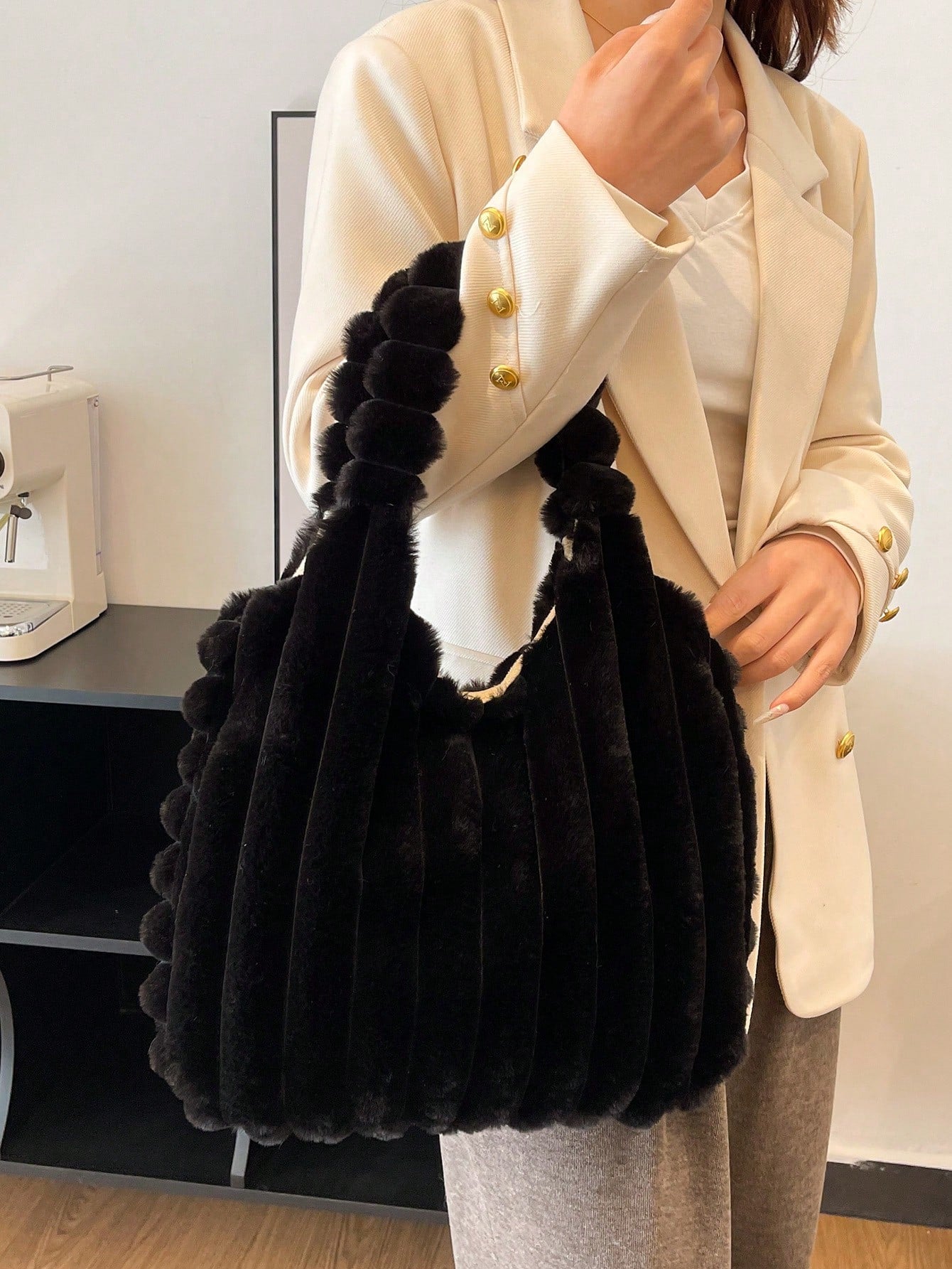 Sac fourre-tout en fourrure Noir