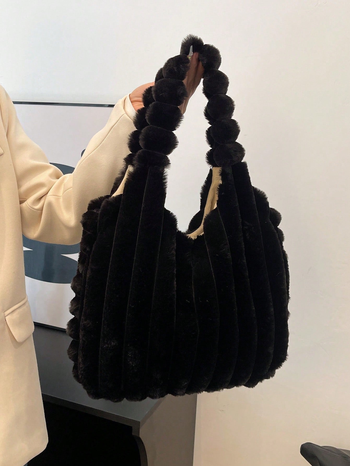 Sac fourre-tout en fourrure Noir