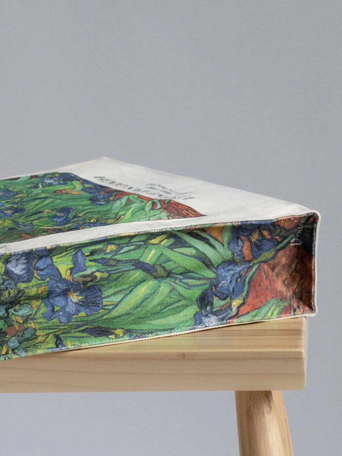 Van Gogh "Irises"  - Tote Bag — photo 2